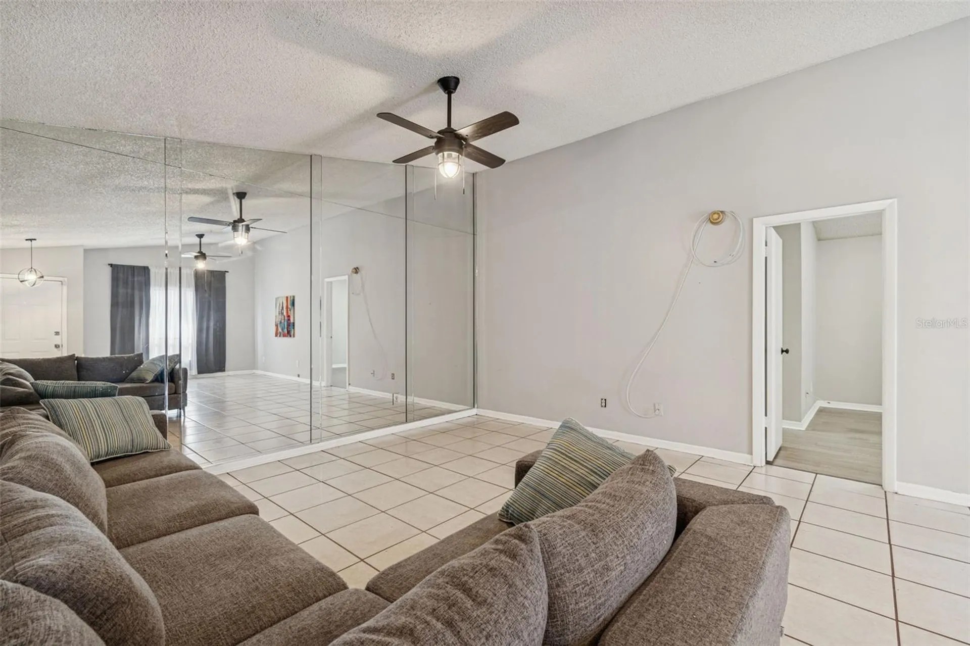 1930 Gregory Drive Tampa FL 33613