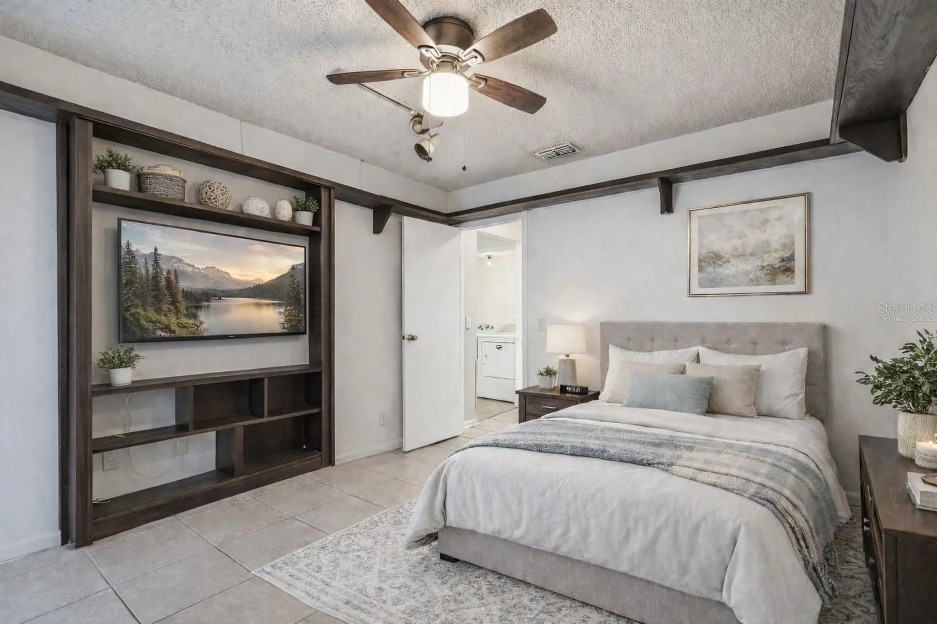 1930 Gregory Drive Tampa FL 33613