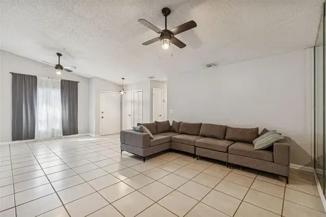 1930 Gregory Drive Tampa FL 33613