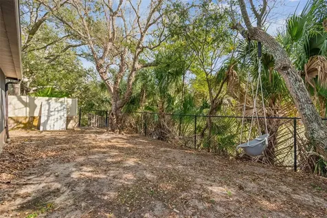 1930 Gregory Drive Tampa FL 33613