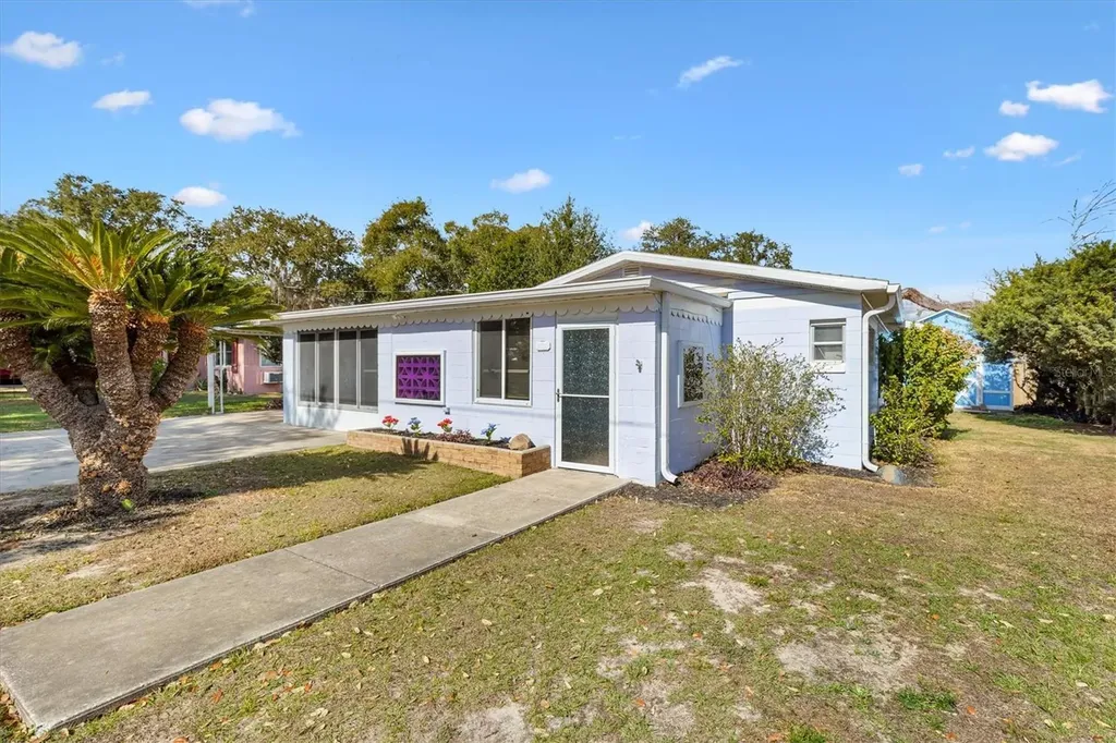 5605 Berts Road Lady Lake FL 32159