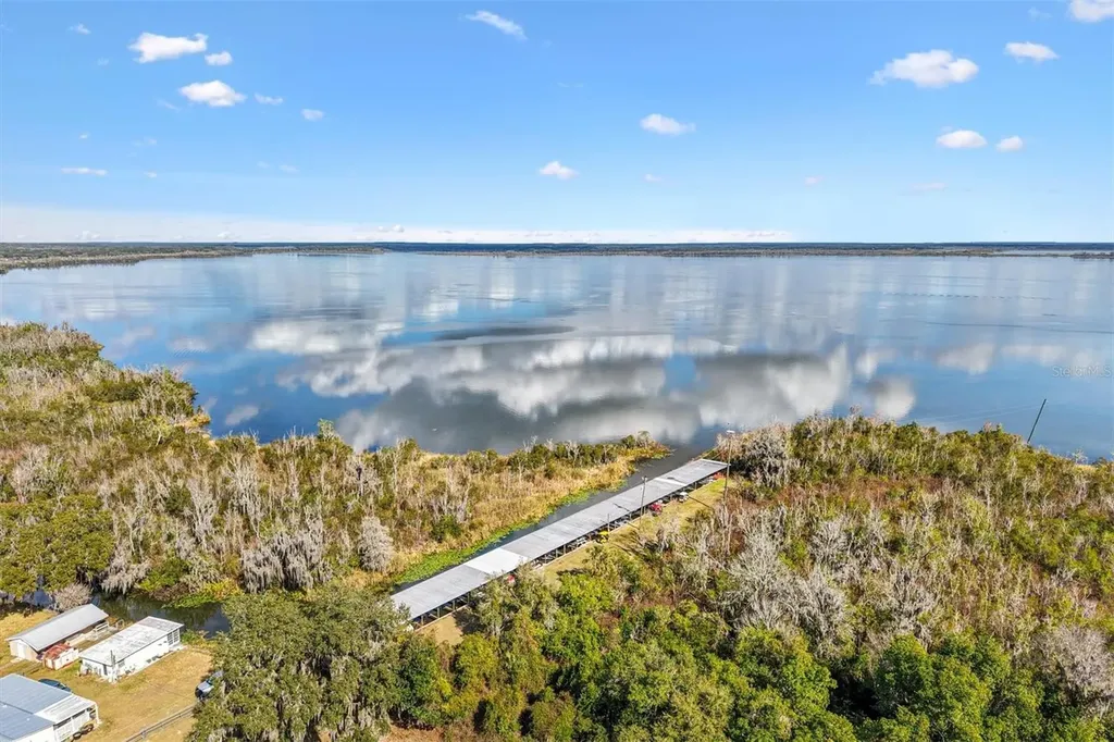 5605 Berts Road Lady Lake FL 32159