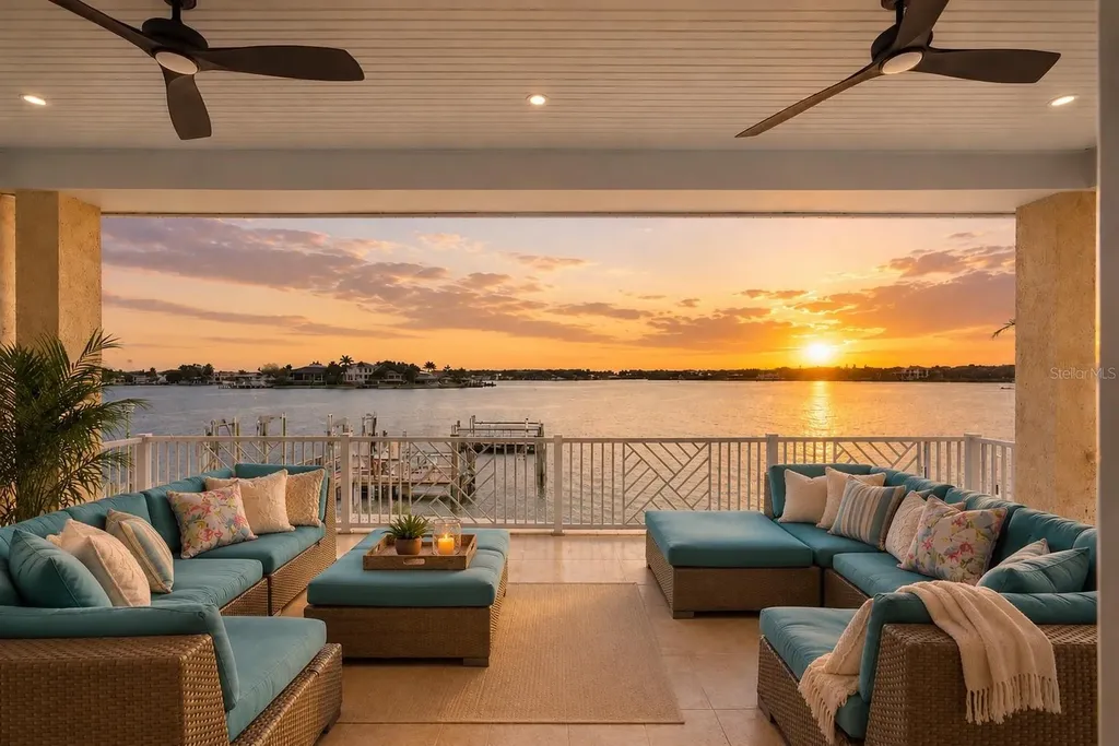 391 12th Avenue Indian Rocks Beach FL 33785