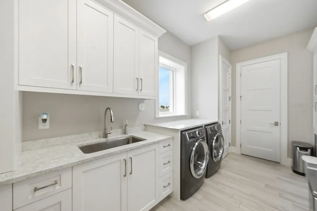 391 12th Avenue Indian Rocks Beach FL 33785