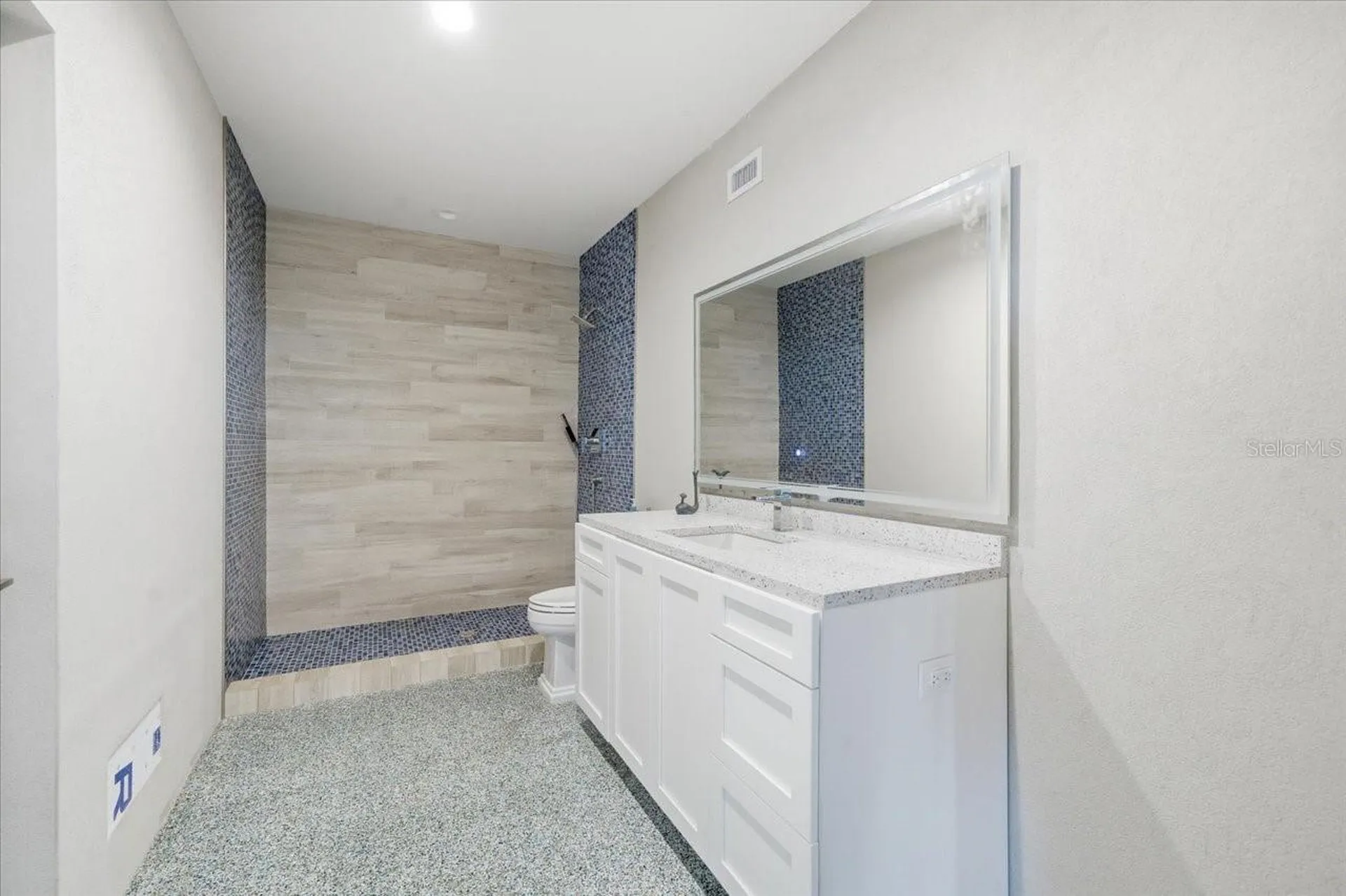 391 12th Avenue Indian Rocks Beach FL 33785