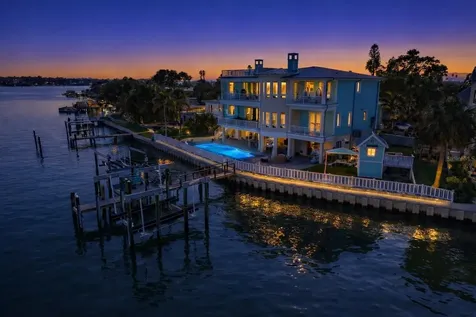 391 12th Avenue Indian Rocks Beach FL 33785