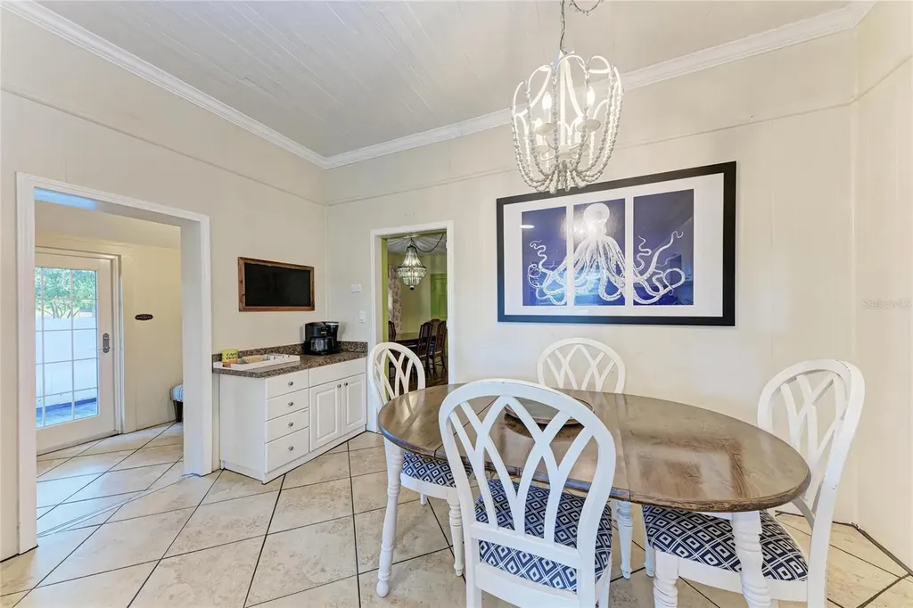 1315 15th Avenue W Bradenton FL 34205