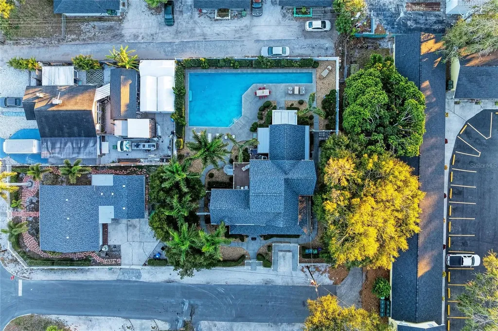 1315 15th Avenue W Bradenton FL 34205