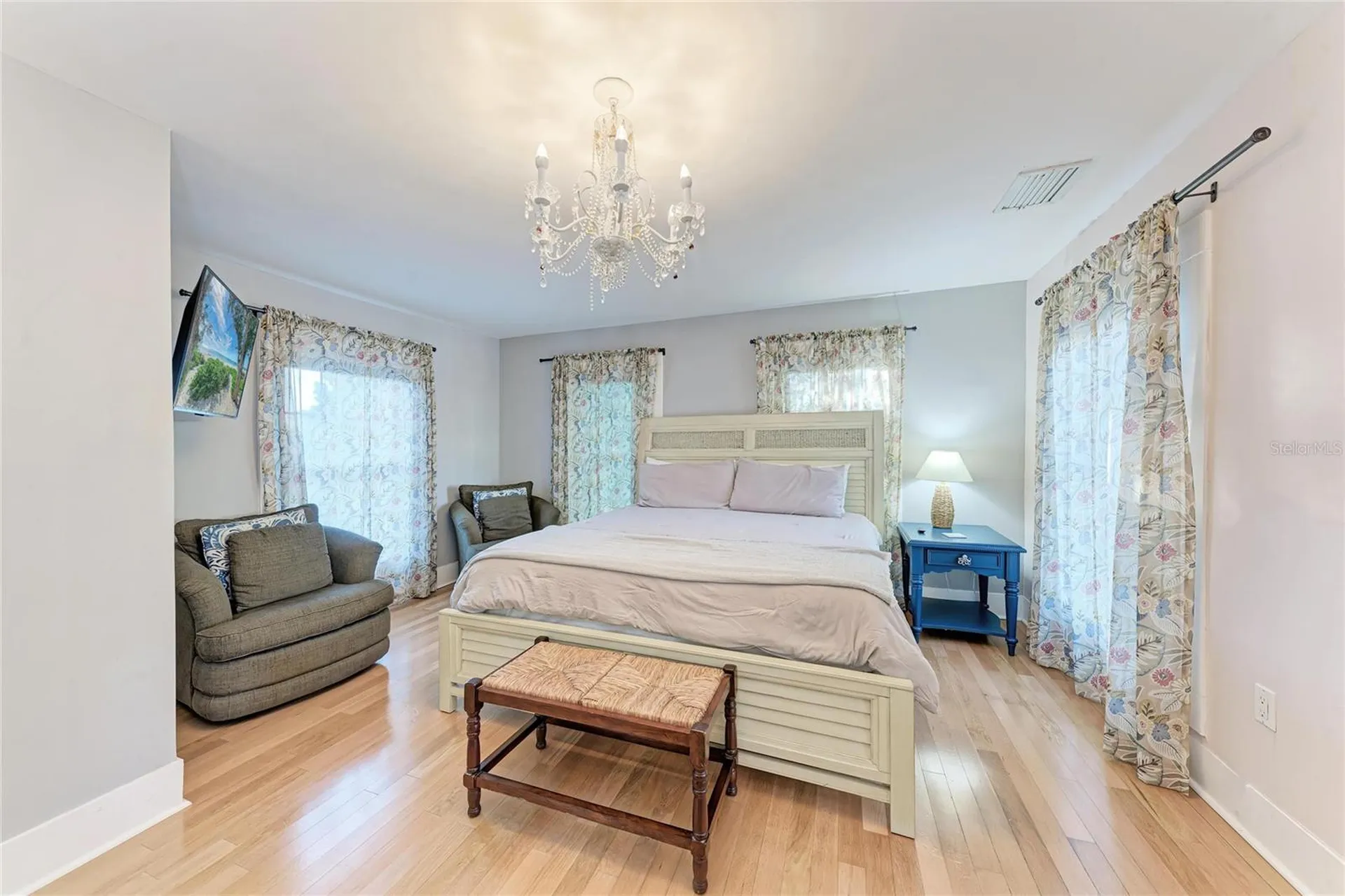 1315 15th Avenue W Bradenton FL 34205