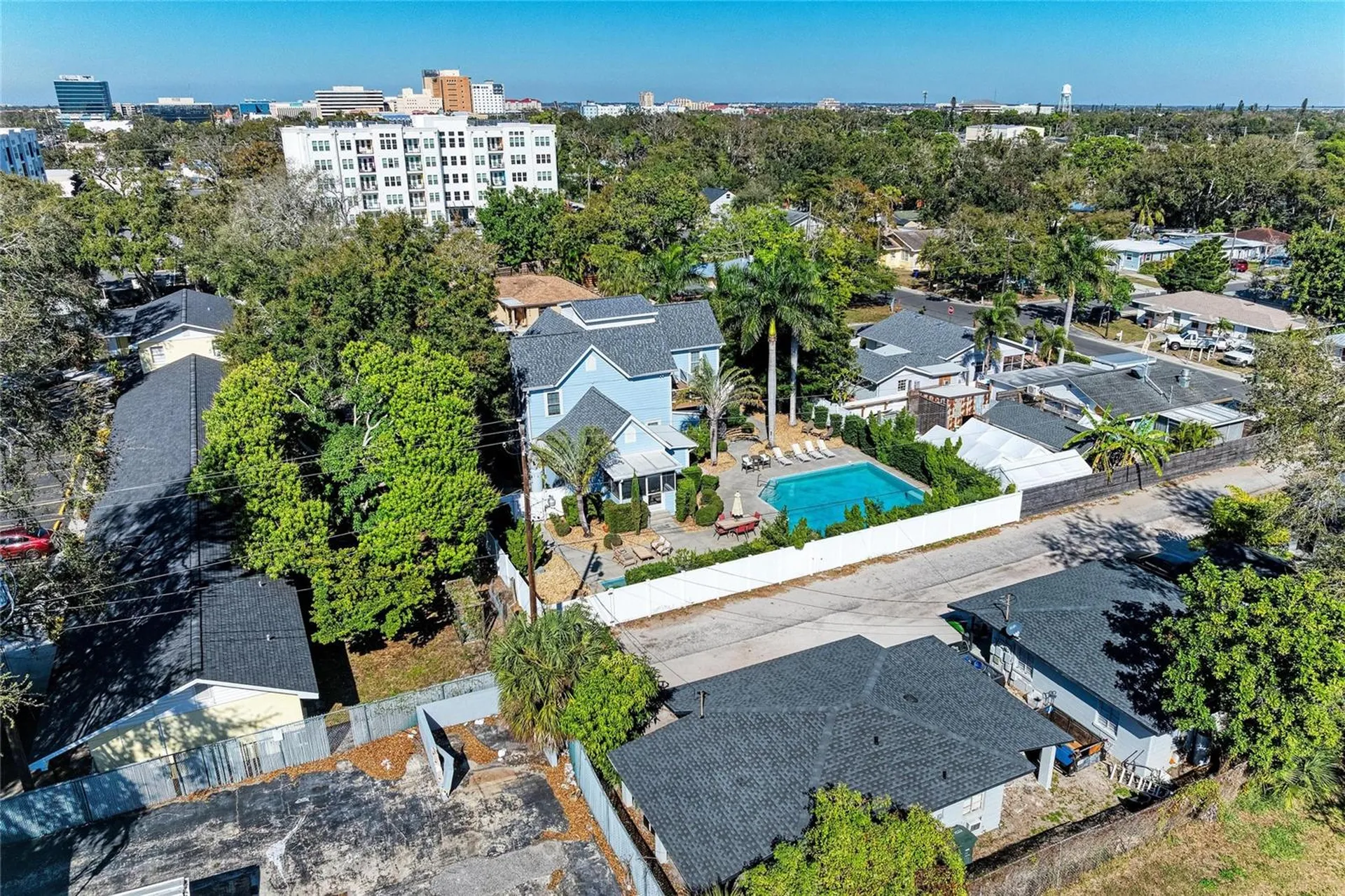 1315 15th Avenue W Bradenton FL 34205