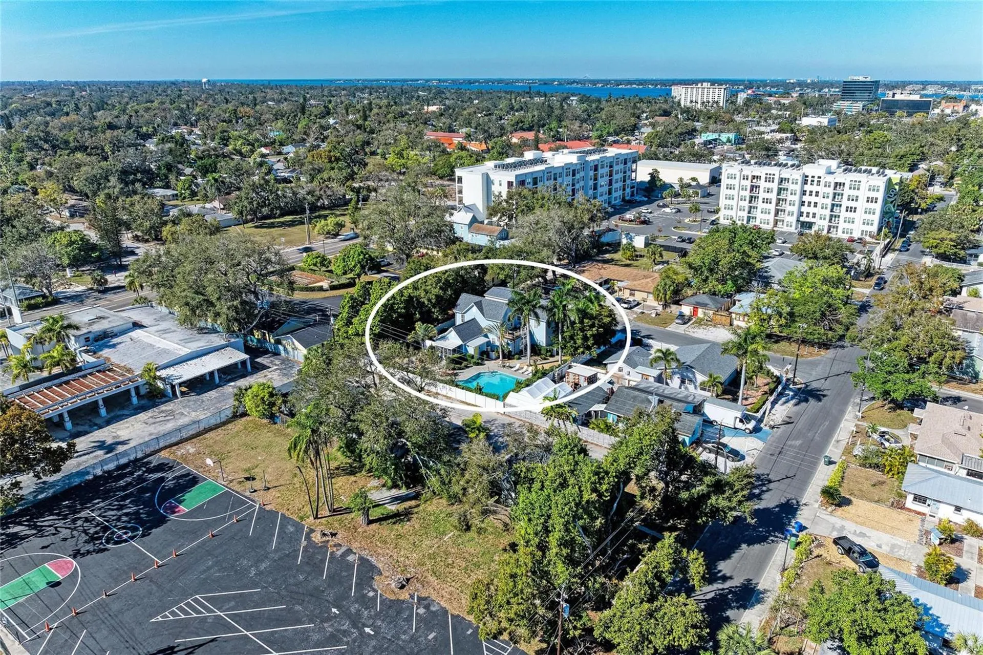 1315 15th Avenue W Bradenton FL 34205