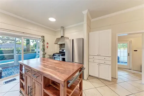 1315 15th Avenue W Bradenton FL 34205