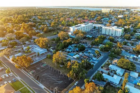 1315 15th Avenue W Bradenton FL 34205