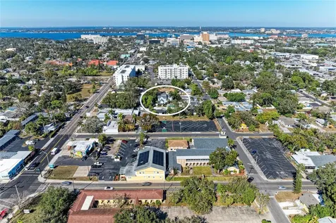 1315 15th Avenue W Bradenton FL 34205