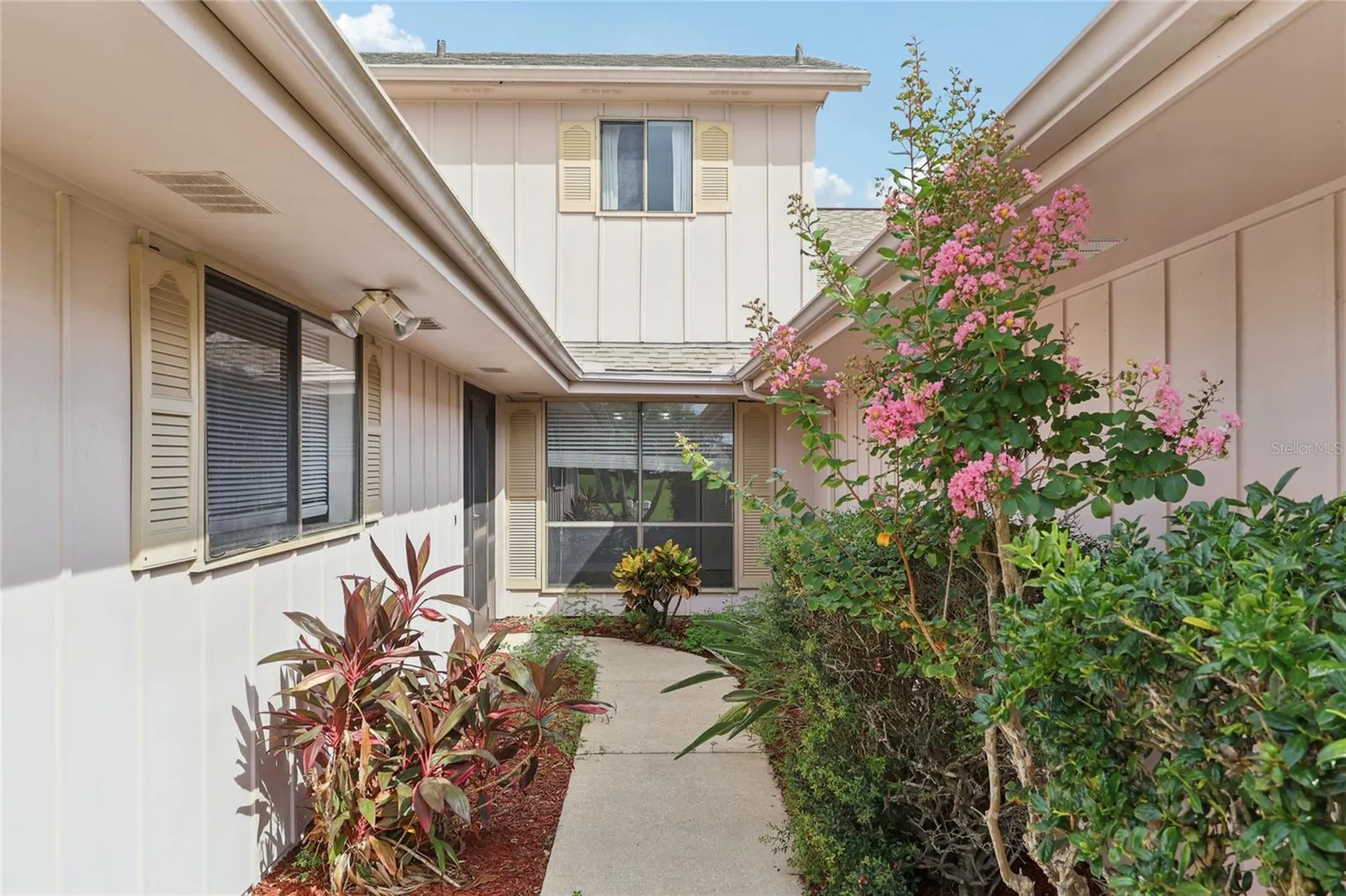 102 Golf Club Drive New Smyrna Beach FL 32168