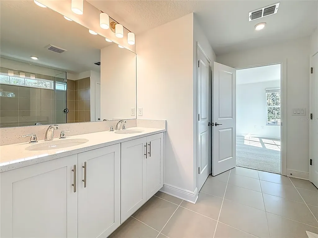 1066 8th Avenue S St Petersburg FL 33705