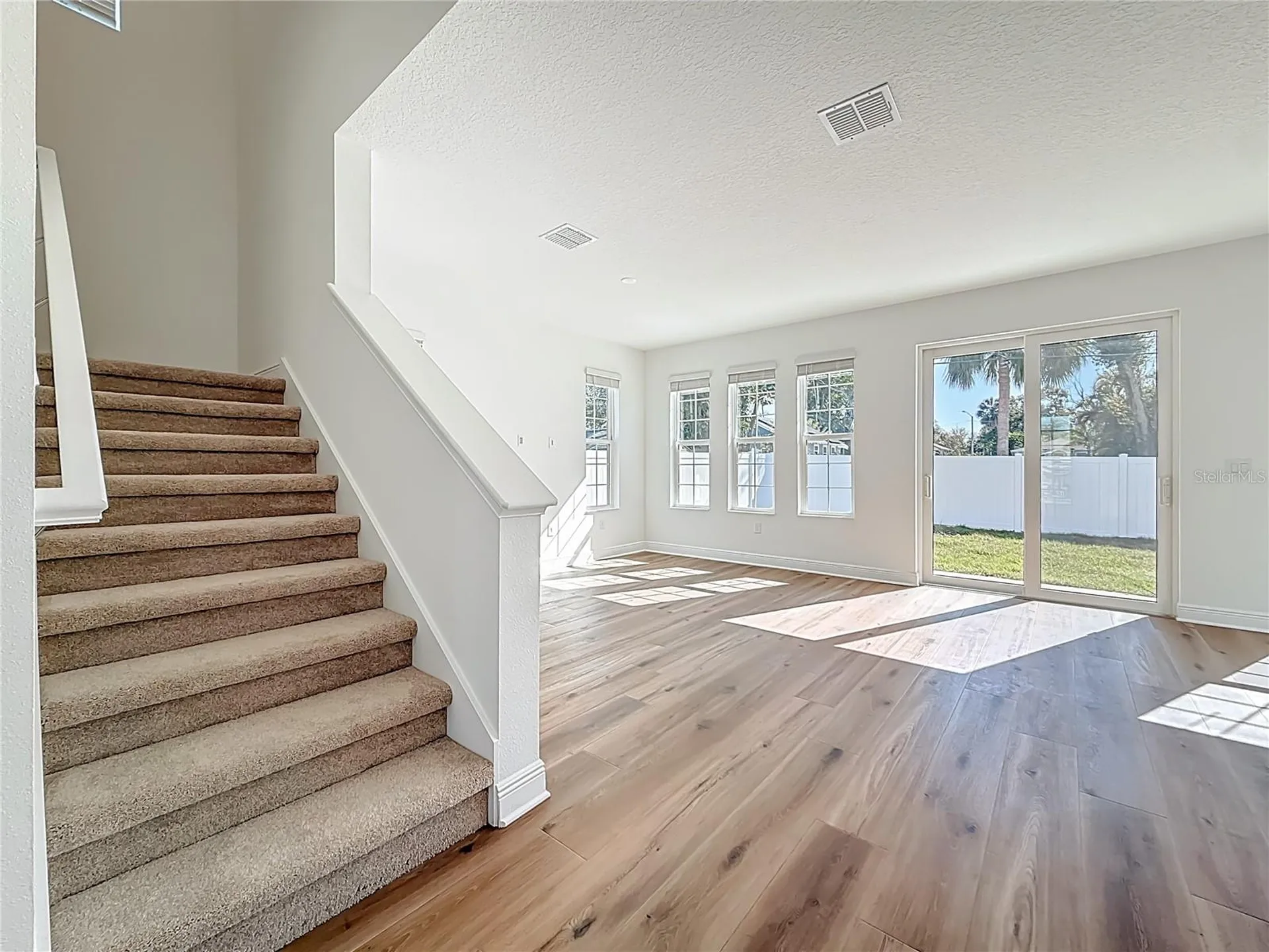 1066 8th Avenue S St Petersburg FL 33705