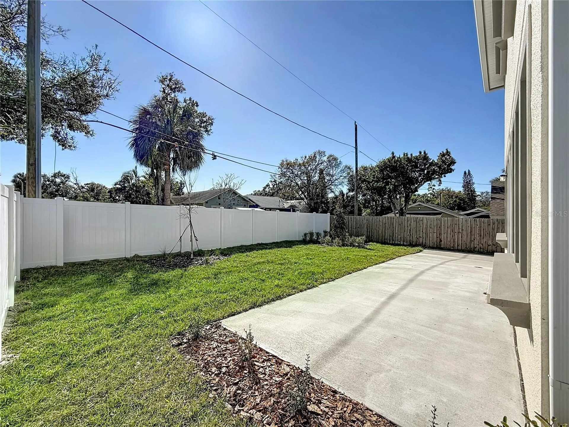 1066 8th Avenue S St Petersburg FL 33705