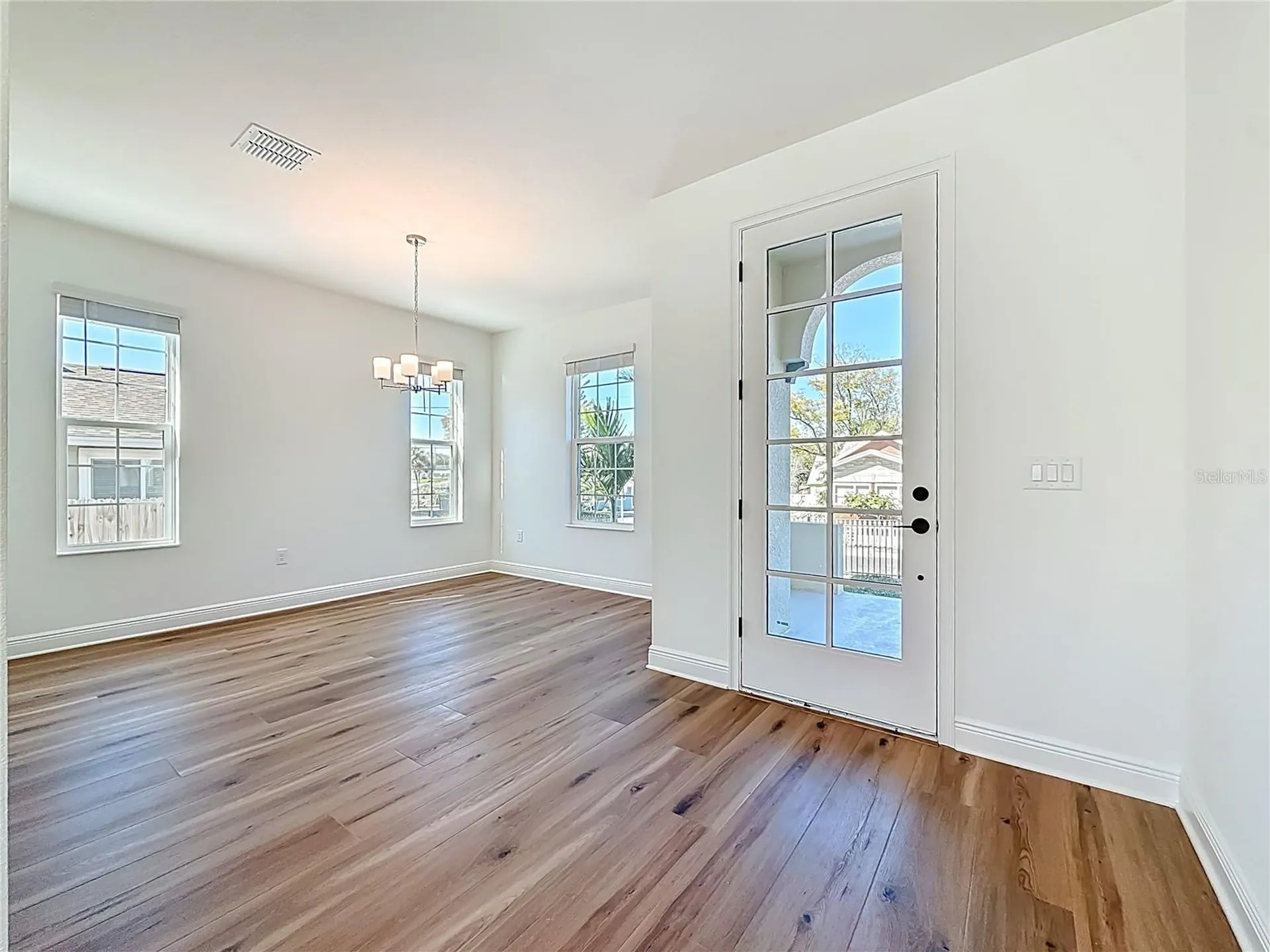 1066 8th Avenue S St Petersburg FL 33705