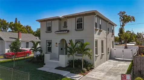1066 8th Avenue S St Petersburg FL 33705