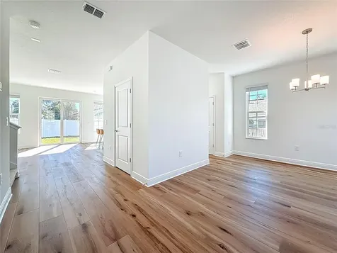 1066 8th Avenue S St Petersburg FL 33705