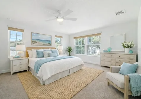 1066 8th Avenue S St Petersburg FL 33705