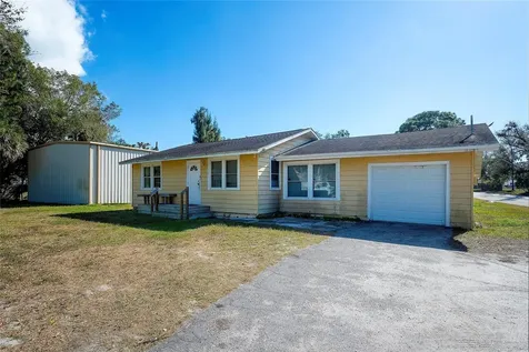 2118 53rd Avenue W Bradenton FL 34207