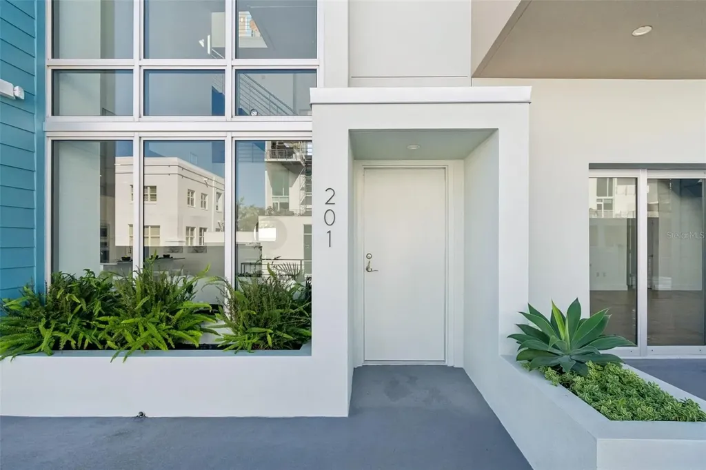 1343 4th Street Sarasota FL 34236