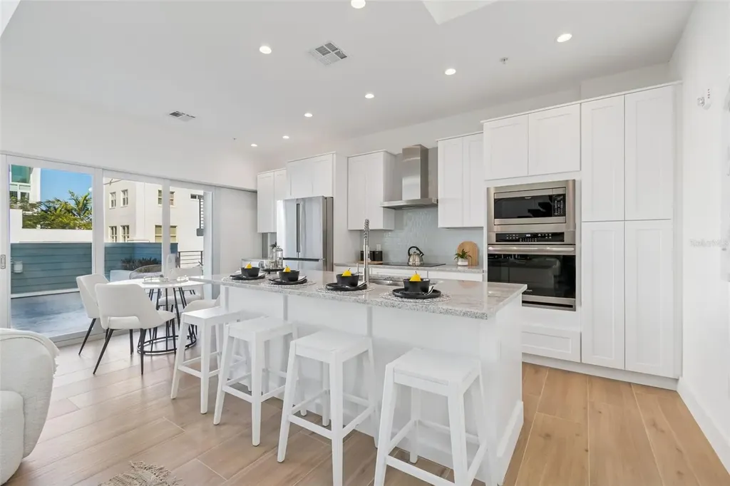 1343 4th Street Sarasota FL 34236
