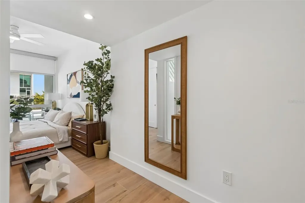 1343 4th Street Sarasota FL 34236