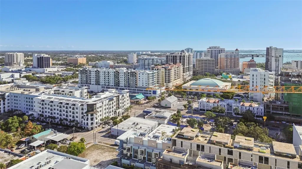 1343 4th Street Sarasota FL 34236