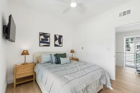 1343 4th Street Sarasota FL 34236