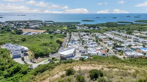 B19 Calle 3 Urbanizacion Ocean View Lajas PR 00667