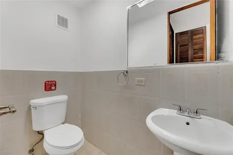 B19 Calle 3 Urbanizacion Ocean View Lajas PR 00667