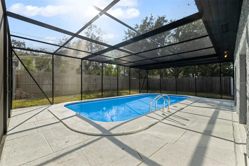 3406 W Swann Avenue Tampa FL 33609