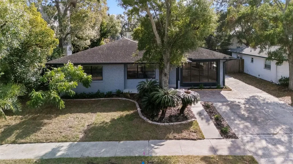 3406 W Swann Avenue Tampa FL 33609