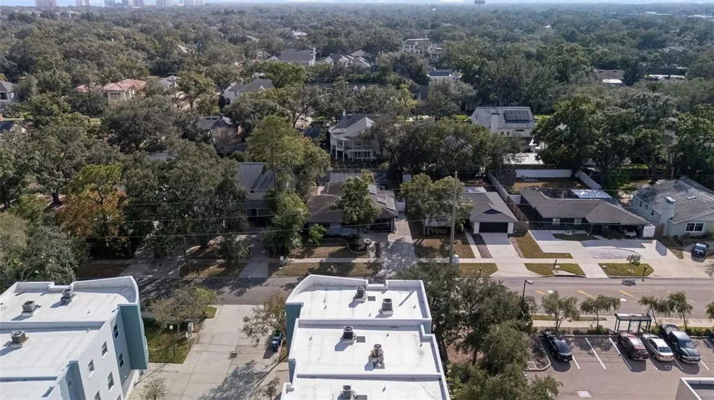 3406 W Swann Avenue Tampa FL 33609