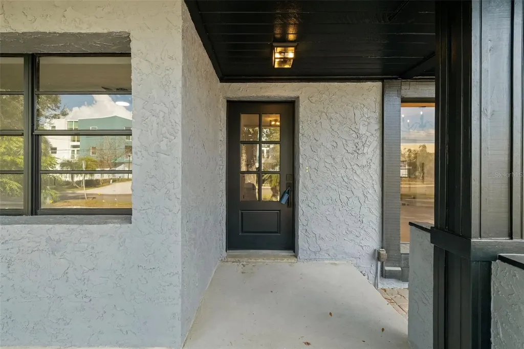 3406 W Swann Avenue Tampa FL 33609