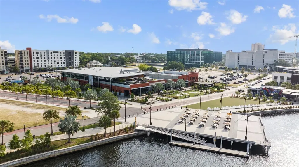 3406 W Swann Avenue Tampa FL 33609