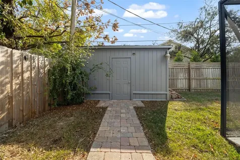 3406 W Swann Avenue Tampa FL 33609