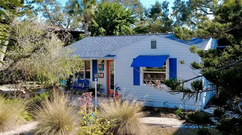 5850 27th Avenue S Gulfport FL 33707