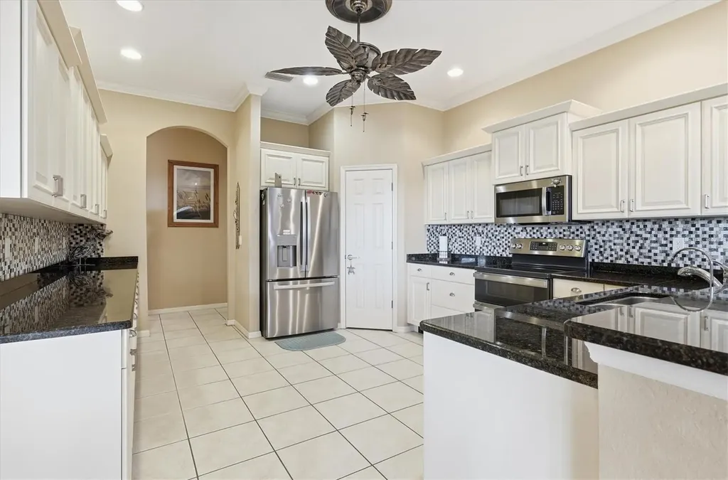 6151 9th Avenue Circle NE Bradenton FL 34212