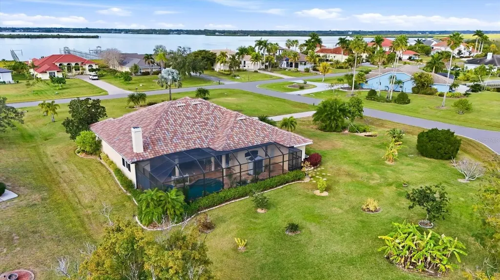 6151 9th Avenue Circle NE Bradenton FL 34212