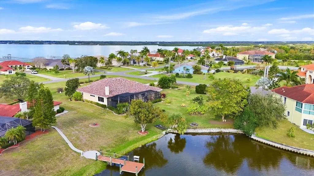 6151 9th Avenue Circle NE Bradenton FL 34212