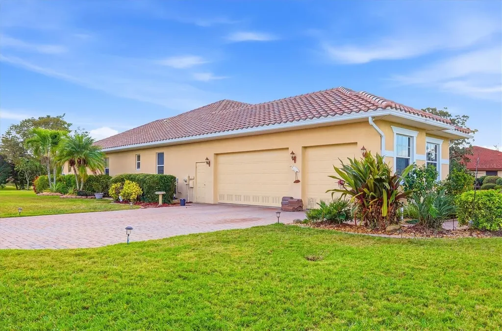 6151 9th Avenue Circle NE Bradenton FL 34212