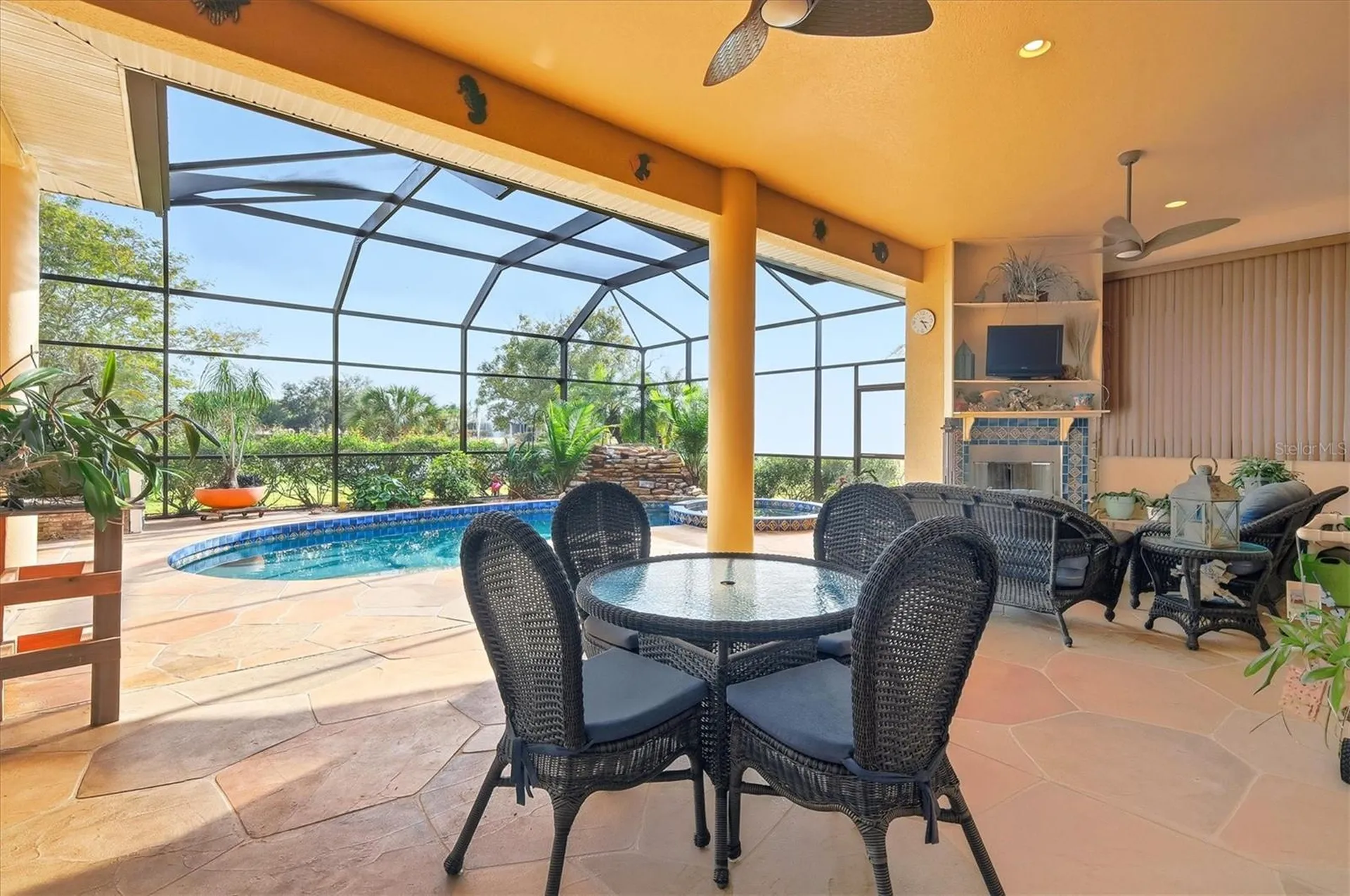 6151 9th Avenue Circle NE Bradenton FL 34212