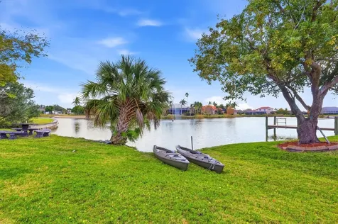 6151 9th Avenue Circle NE Bradenton FL 34212