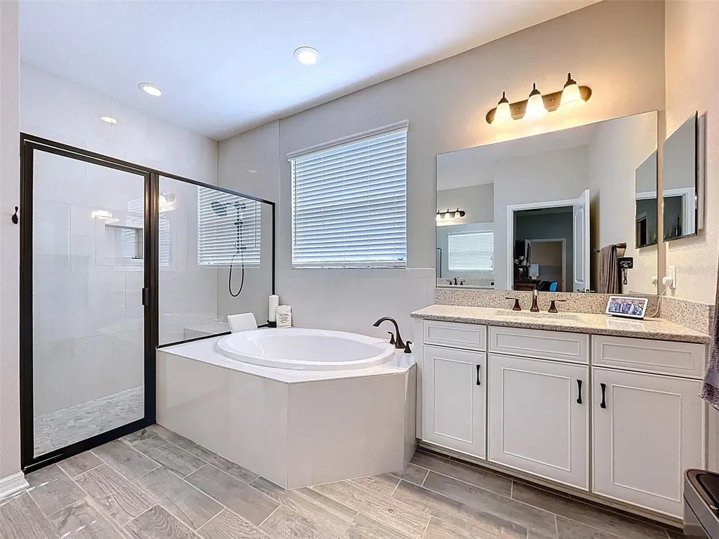 2515 63rd Terrace E Ellenton FL 34222