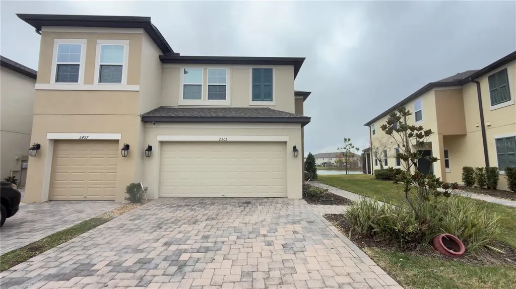 2501 Stapleford Place Wesley Chapel FL 33543