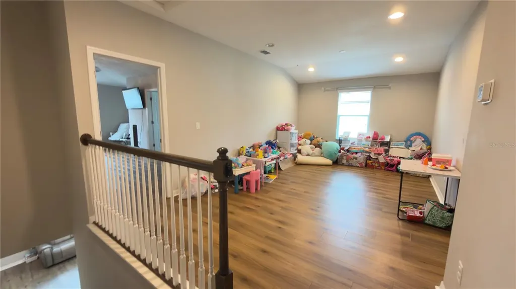 2501 Stapleford Place Wesley Chapel FL 33543